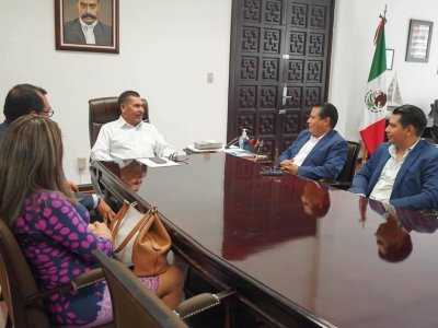 <a href="/noticias/ratifica-samuel-sotelo-apertura-y-dialogo-al-colegio-de-contadores-publicos-de-morelos-ac">Ratifica Samuel Sotelo apertura y diálogo al Colegio de Contadores Públicos de Morelos A.C.</a>