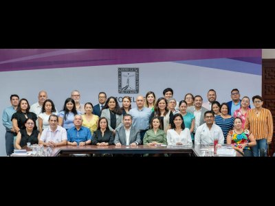 <a href="/noticias/reconoce-samuel-sotelo-integrantes-del-sepase-compromiso-para-la-integracion-del-informe">RECONOCE SAMUEL SOTELO A INTEGRANTES DEL SEPASE COMPROMISO PARA LA INTEGRACIÓN DEL INFORME D...</a>