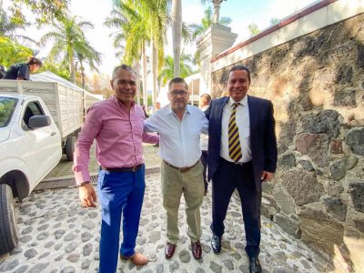 <a href="/noticias/acompana-gobierno-estatal-al-sindicato-del-poder-ejecutivo-en-su-72-aniversario">ACOMPAÑA GOBIERNO ESTATAL AL SINDICATO DEL PODER EJECUTIVO EN SU 72 ANIVERSARIO</a>