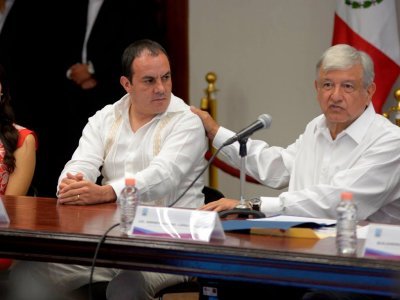 <a href="/noticias/promete-amlo-trabajo-conjunto-con-gobierno-de-morelos">Promete AMLO trabajo conjunto con Gobierno de Morelos</a>