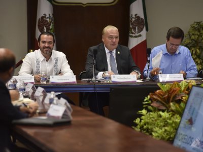 <a href="/noticias/sera-transparente-la-ejecucion-de-obra-publica-en-morelos">Será transparente la ejecución de obra pública en Morelos</a>