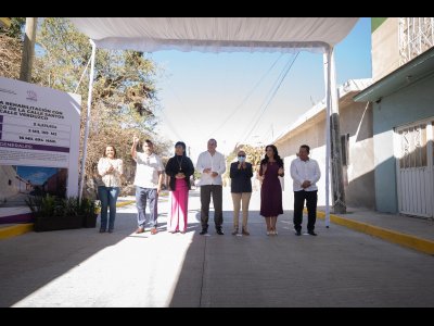 <a href="/noticias/transforma-gobierno-de-cuauhtemoc-blanco-calles-en-jonacatepec">Transforma gobierno de Cuauhtémoc Blanco calles en Jonacatepec</a>